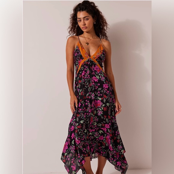 Free People Dresses & Skirts - ⭐️ Free People Maxi Slip Dress